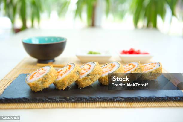 Crunchy Salmon & Avocado